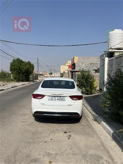 Chrysler 200